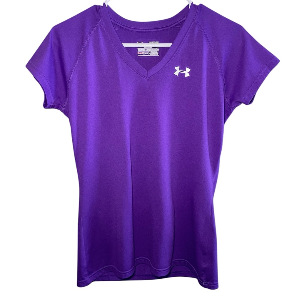 Women’s Under Armour V-Neck Shirt